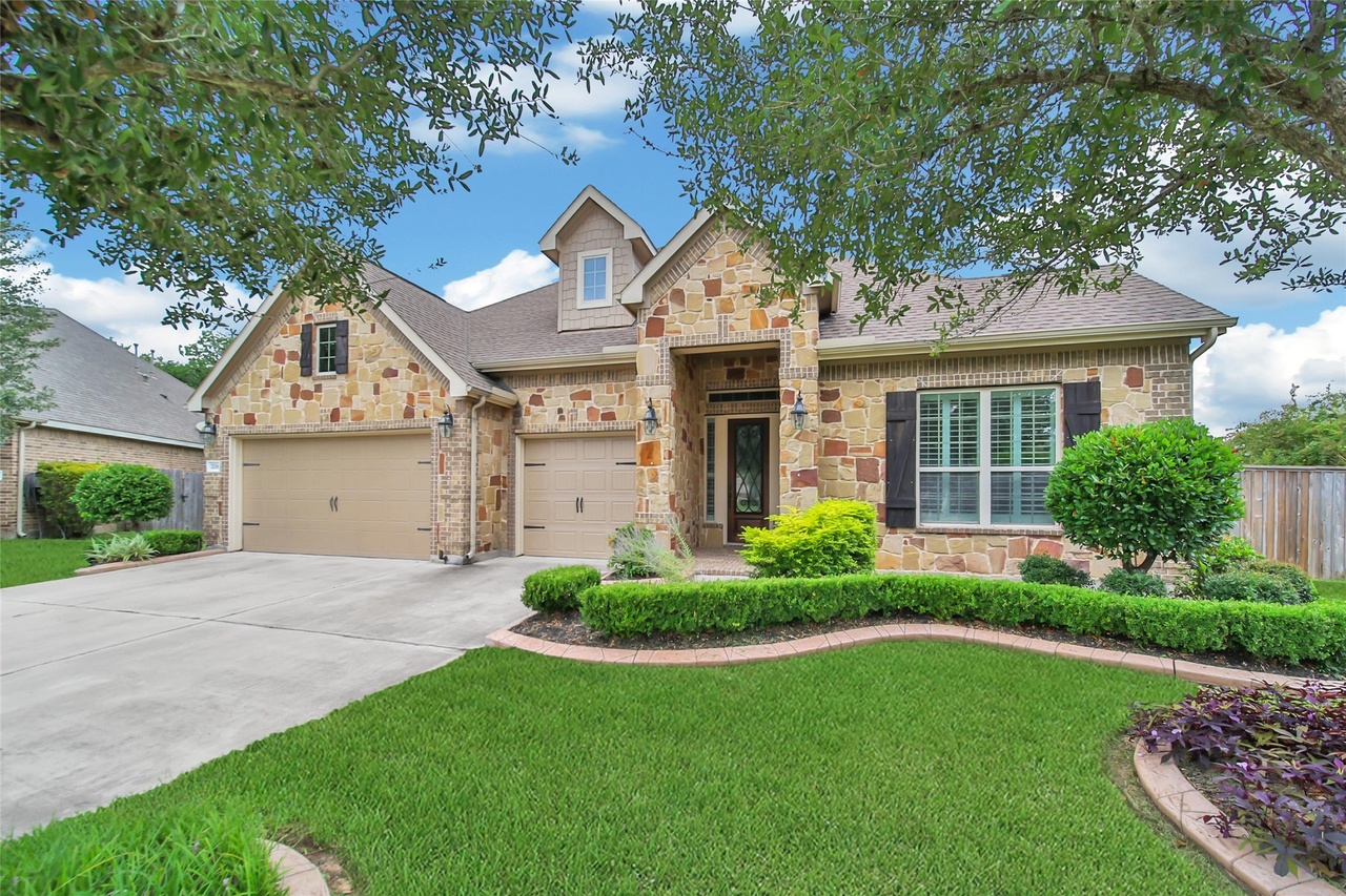 Katy, TX 77493 | 4 beds| 4 baths | $619,500